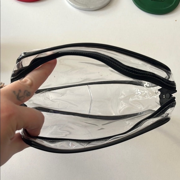 Clear Transparent Cosmetic Bag - Picture 3 of 3